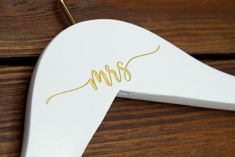 Mrs Gold Engraved Hanger, White with Gold Hook